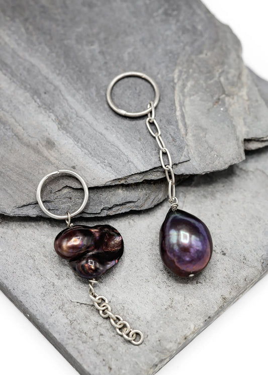 SGS Jewellery Cultured hoop earrings- black pearl