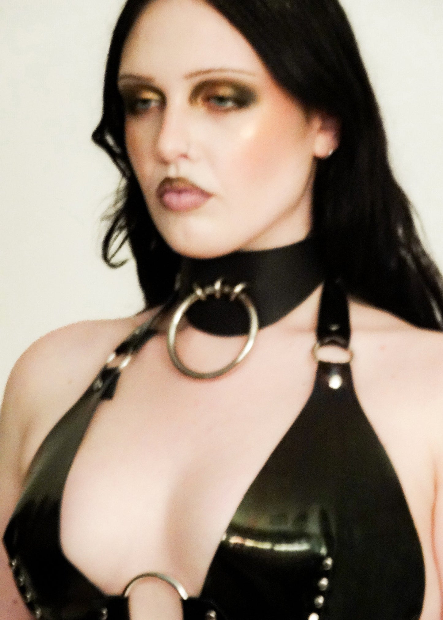 Exomorph Curved leather o-ring choker Bizarre Bazaar