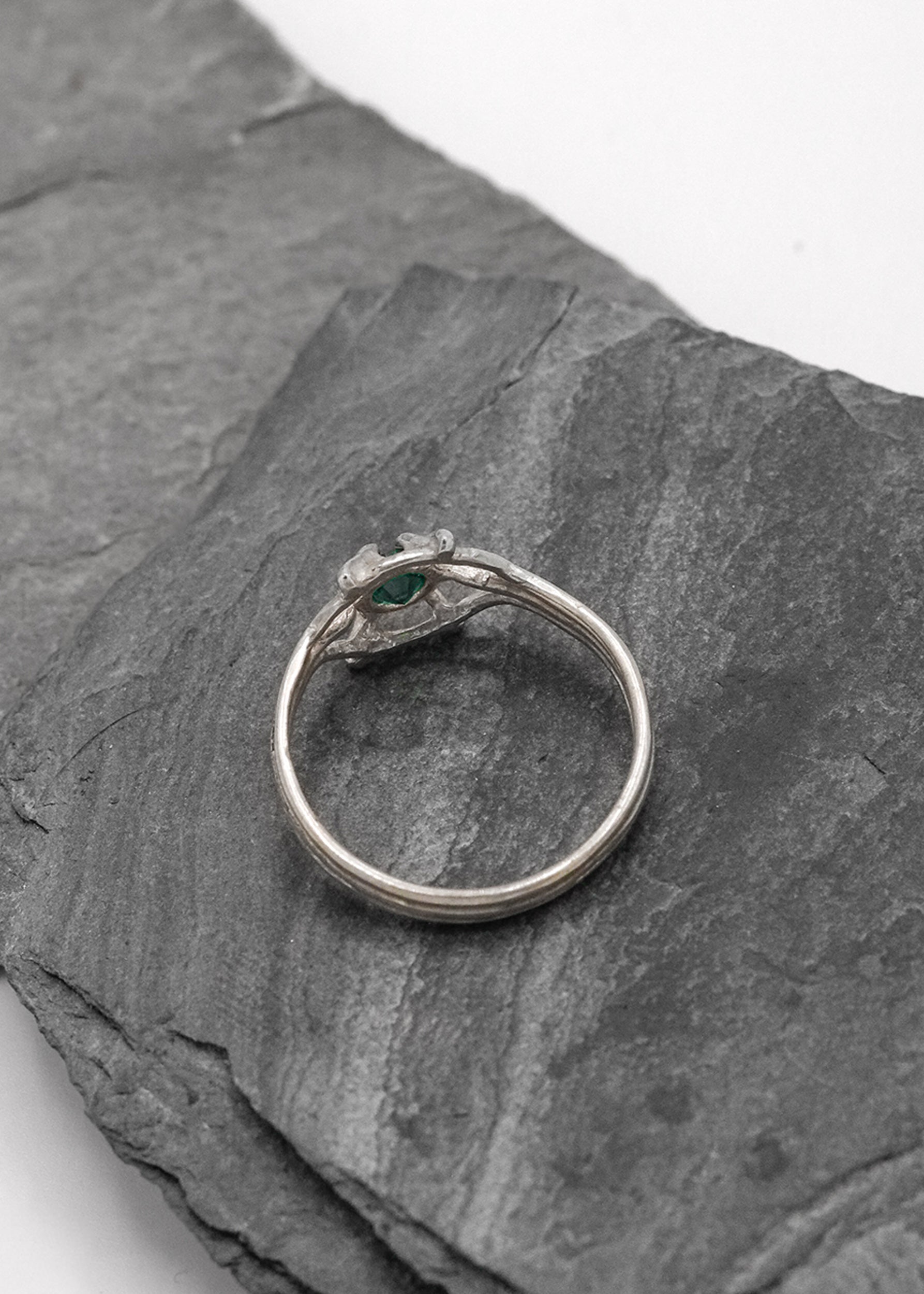 Courtney Hogan sterling silver Eye Ring Bizarre Bazaar