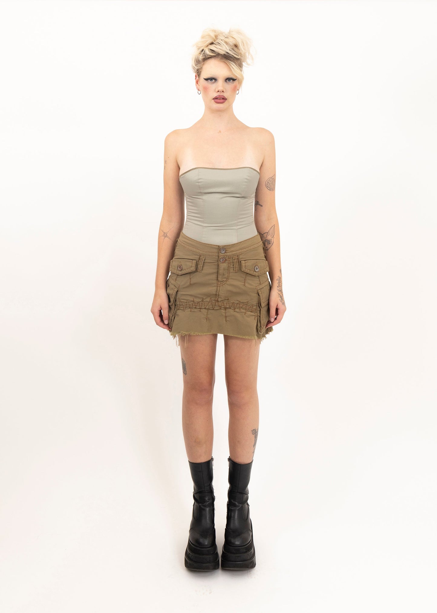 Chelseagarb Engineered cargo style mini skirt