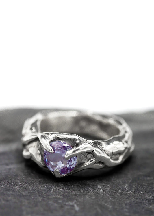 Venom Gemz Ethereal Embrace ring