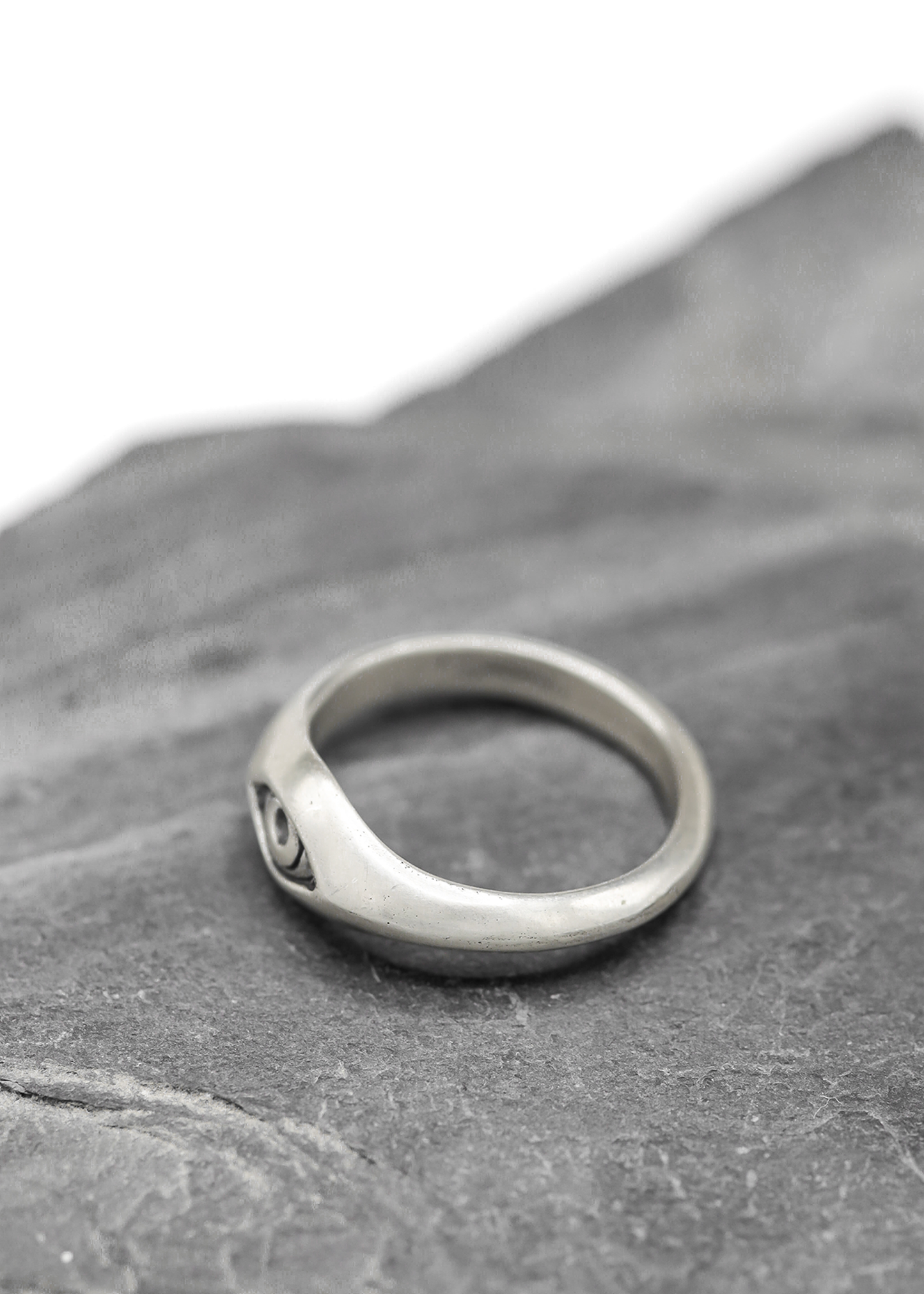 Screaming Jewellery Eye Ring Bizarre Bazaar