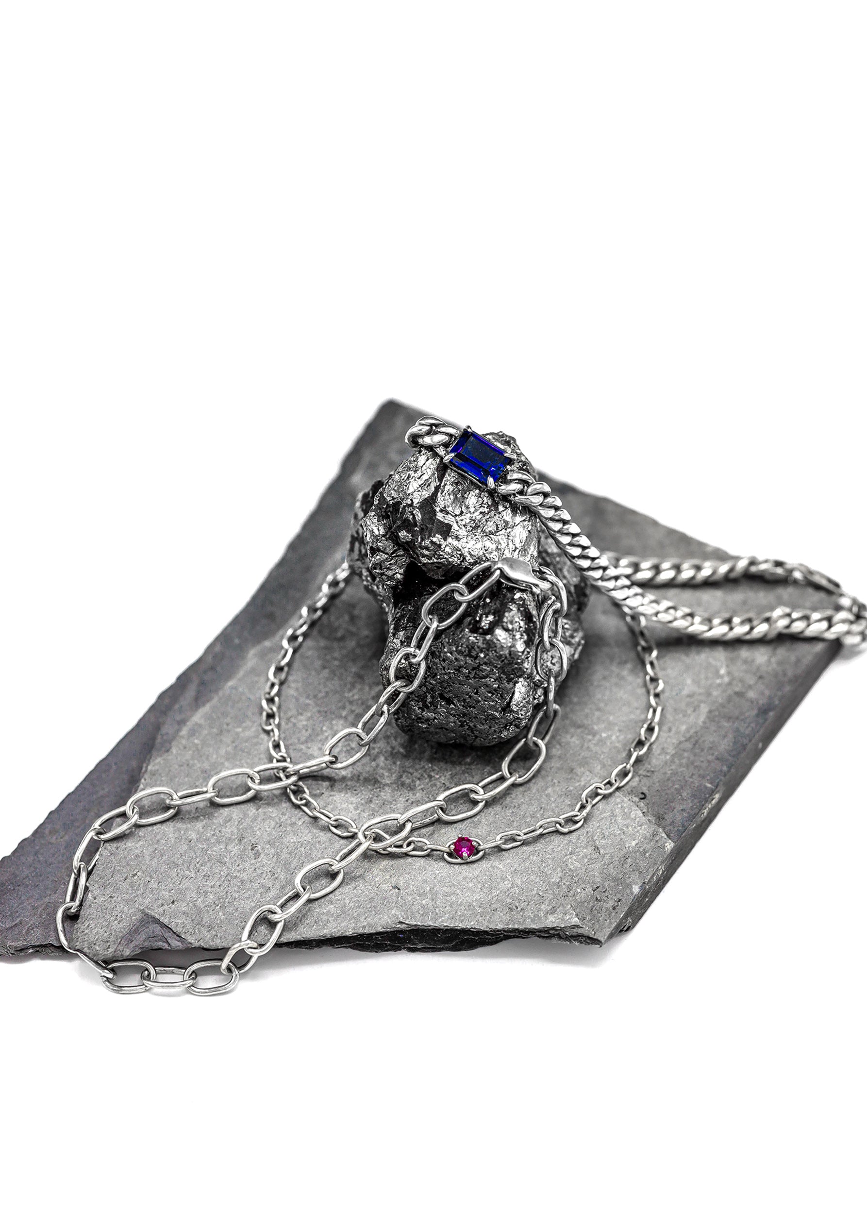 Cowboy Customs Handmade Cuban link chain sapphire bracelet Bizarre Bazaar