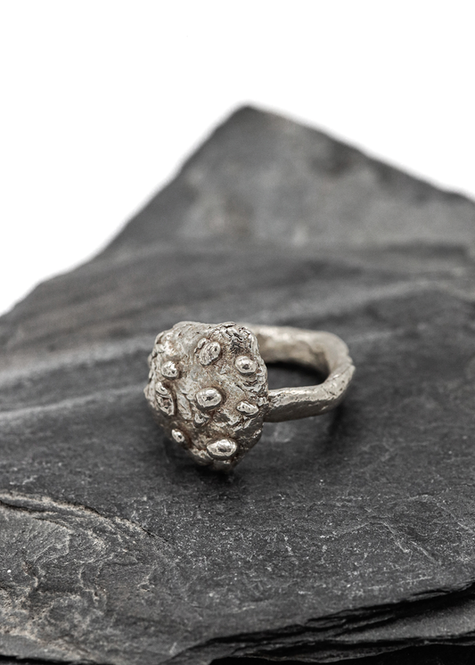 Flora Bird Lost ring Bizarre Bazaar