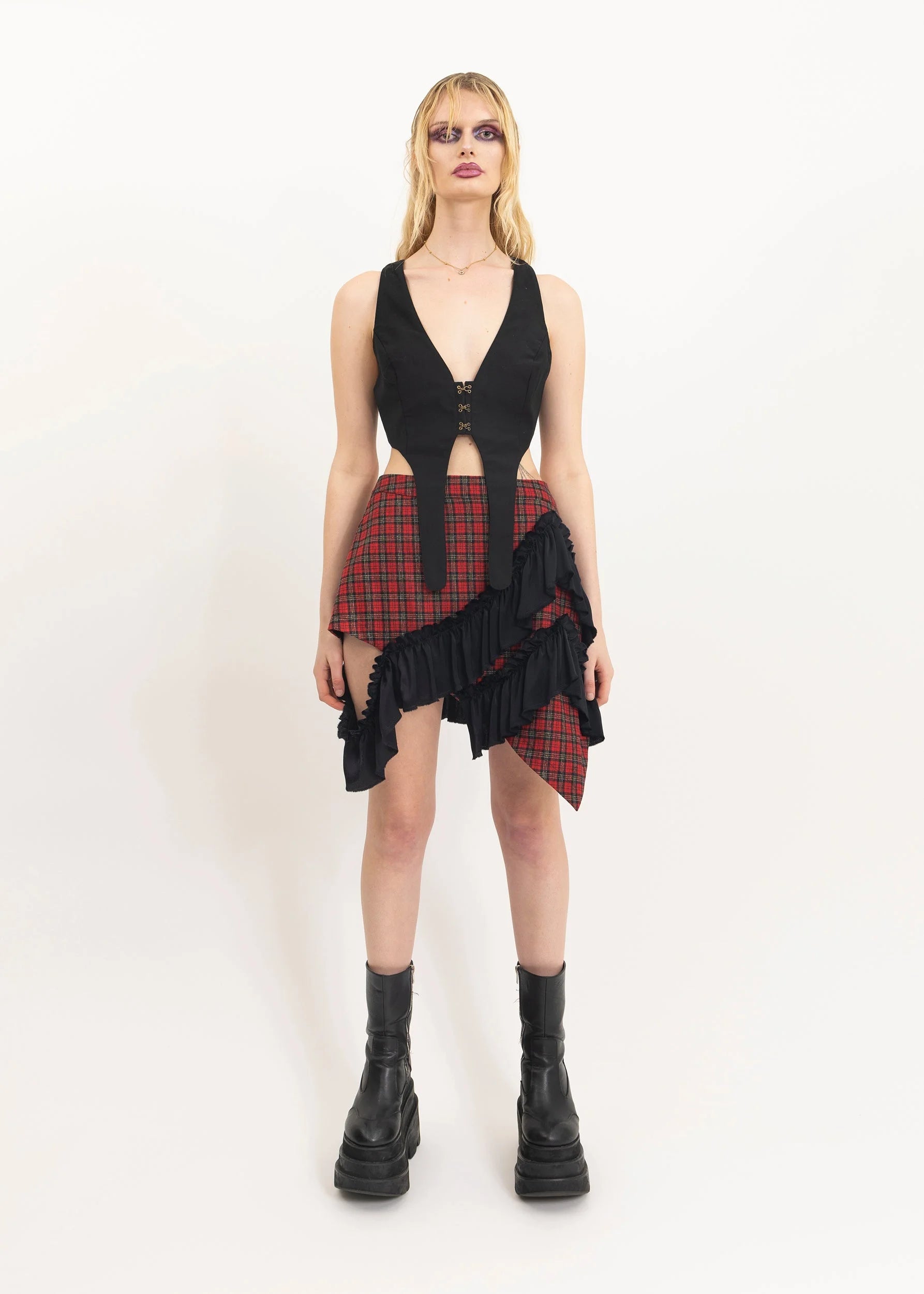 Depth of Scye Mini Fray Skirt- Red Tartan Wool *BB