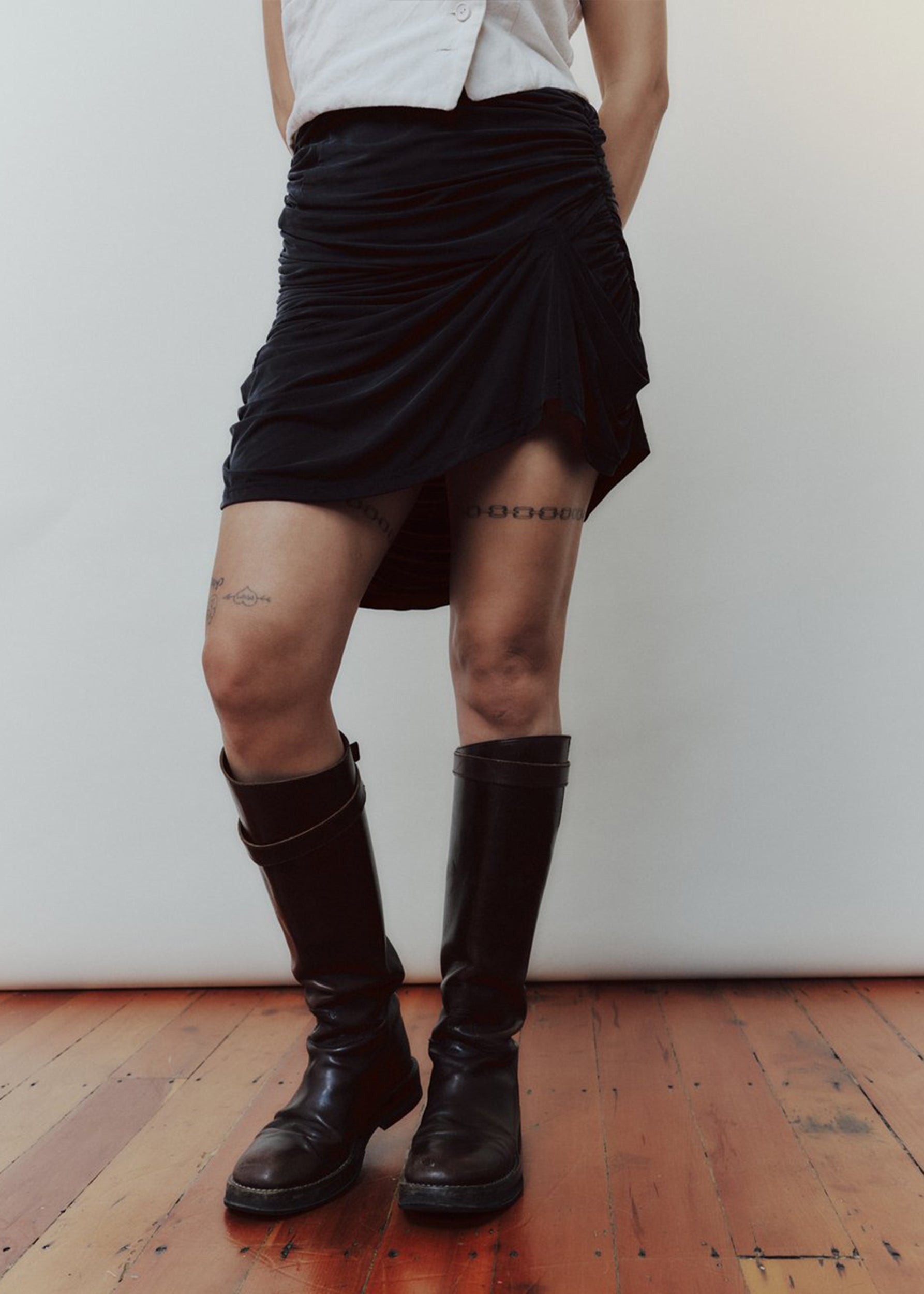Daf Nimkovsky Mini Wabi Skirt- Black Cupro Bizarre Bazaar