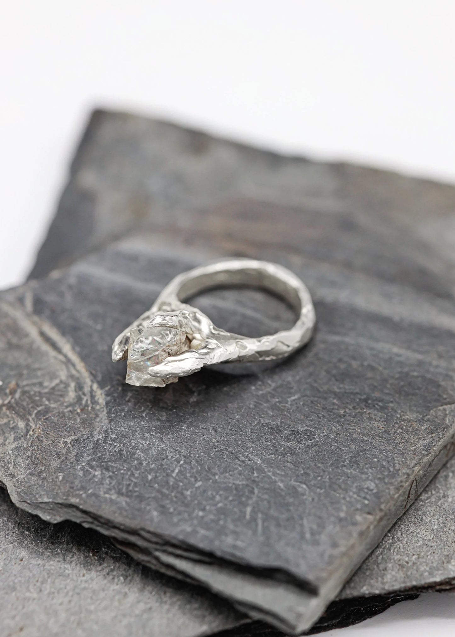 Cameleon Shines Opal ring