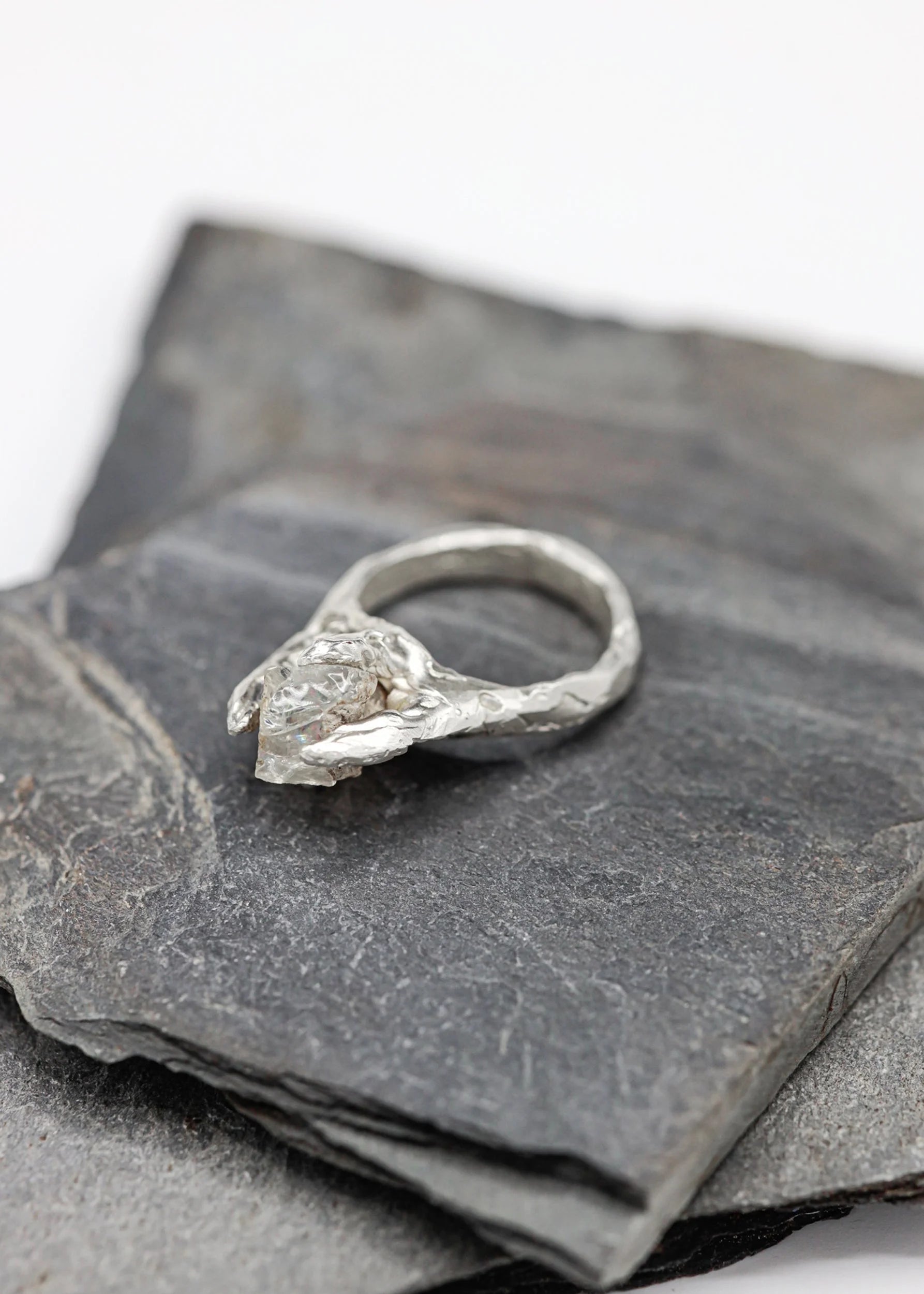 Cameleon Shines Opal ring
