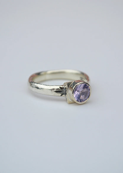 M.V.H Jewellery Pedestal Ring- lavender quartz