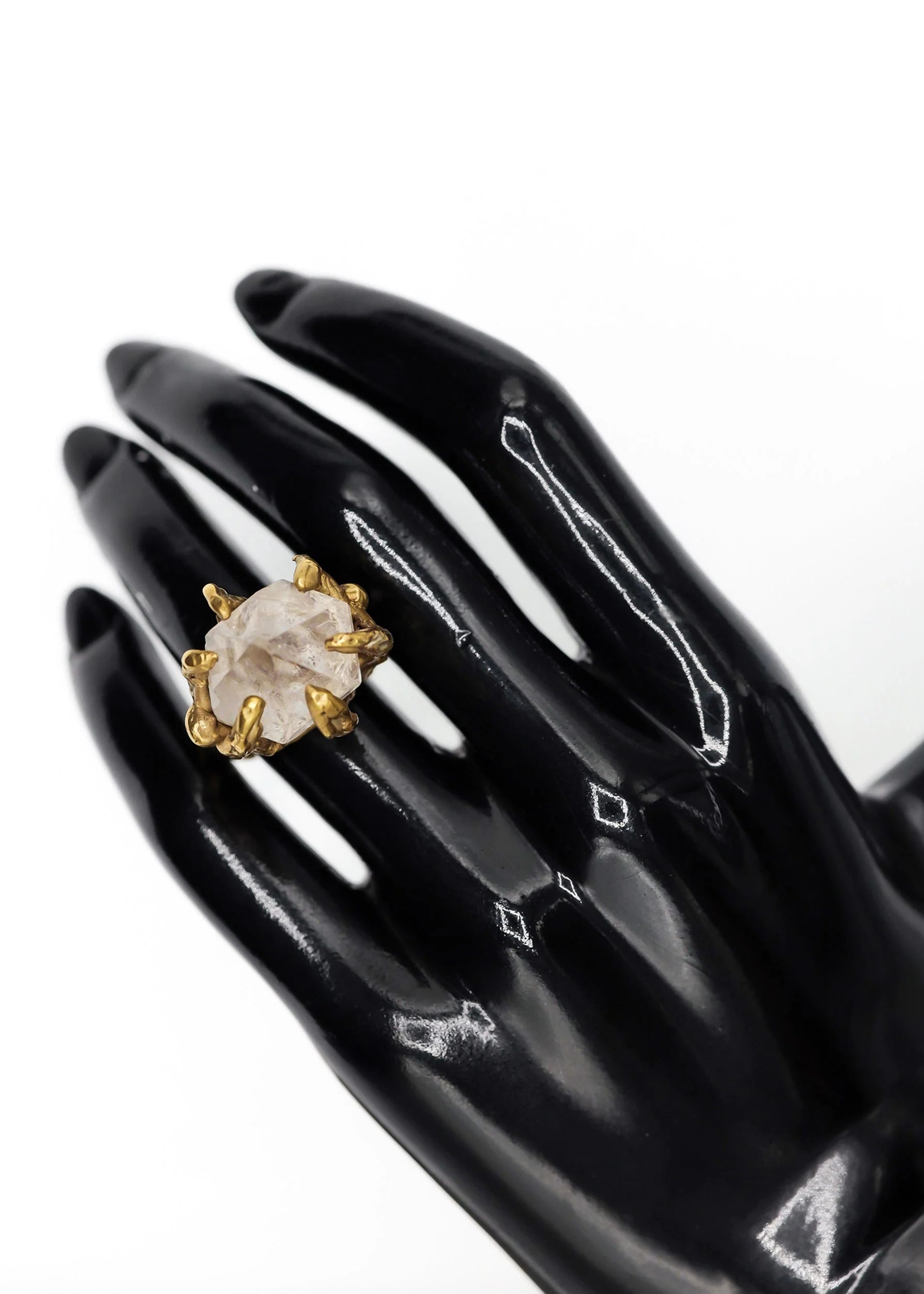 Cameleon Shines Quartz ring