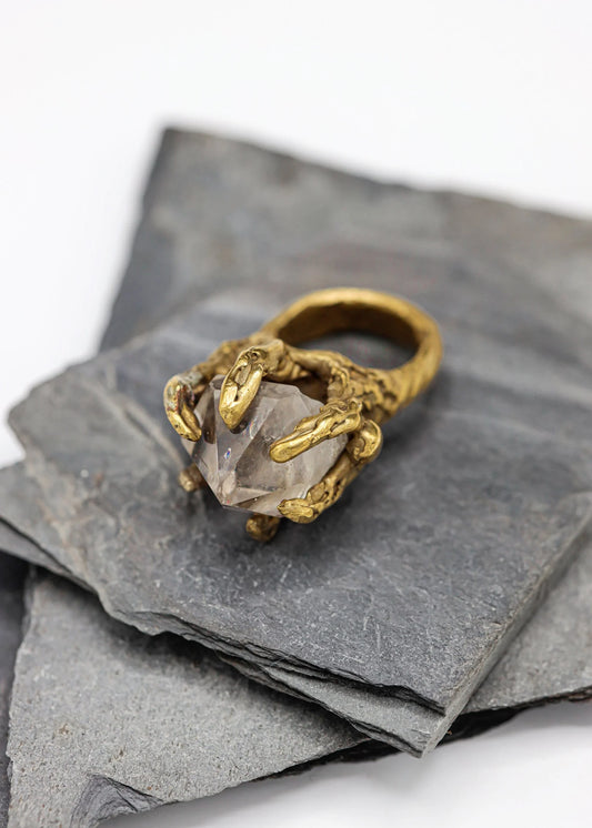 Cameleon Shines Quartz ring