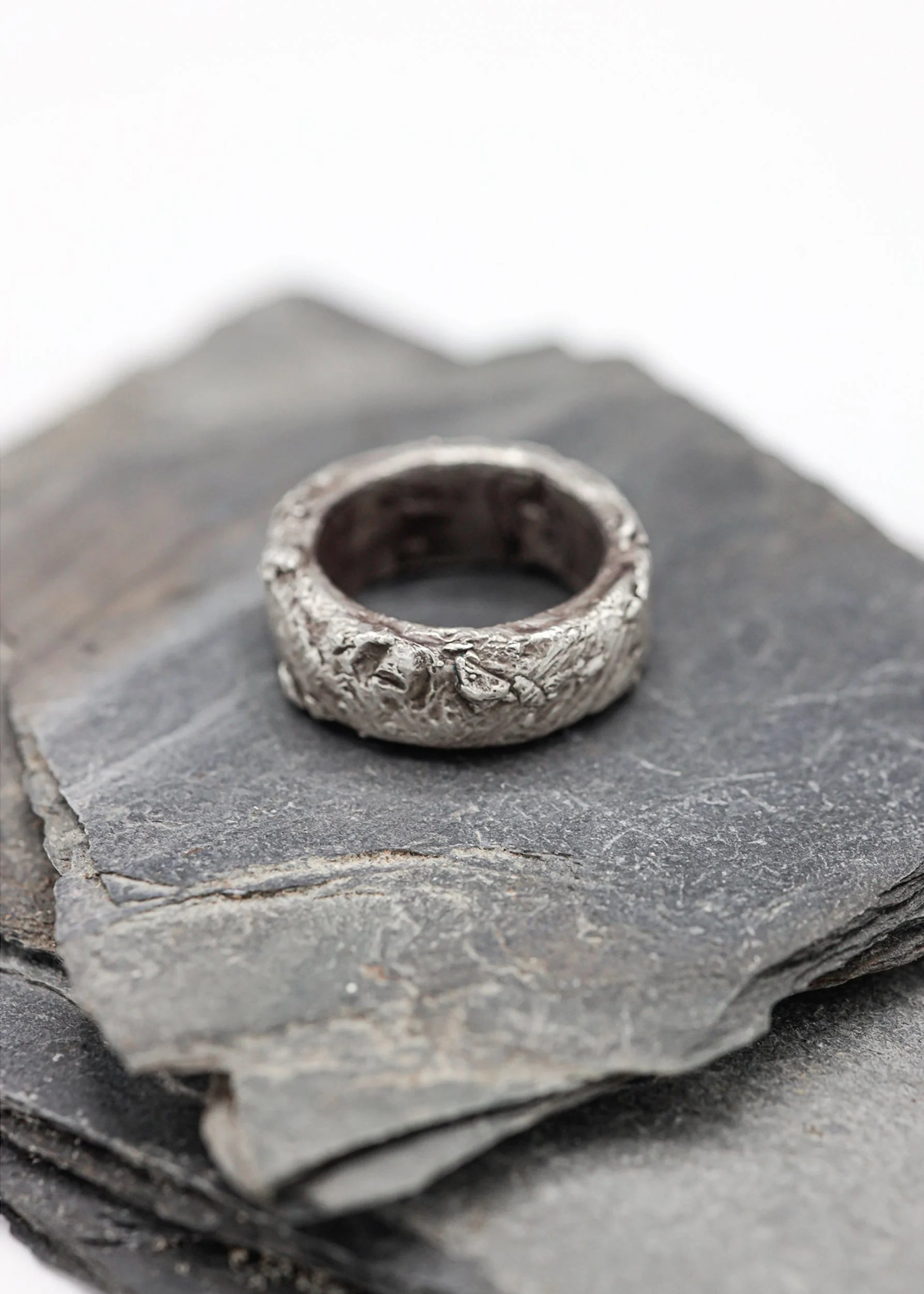 Maxx Jewels Ring #4 ’Rubble’