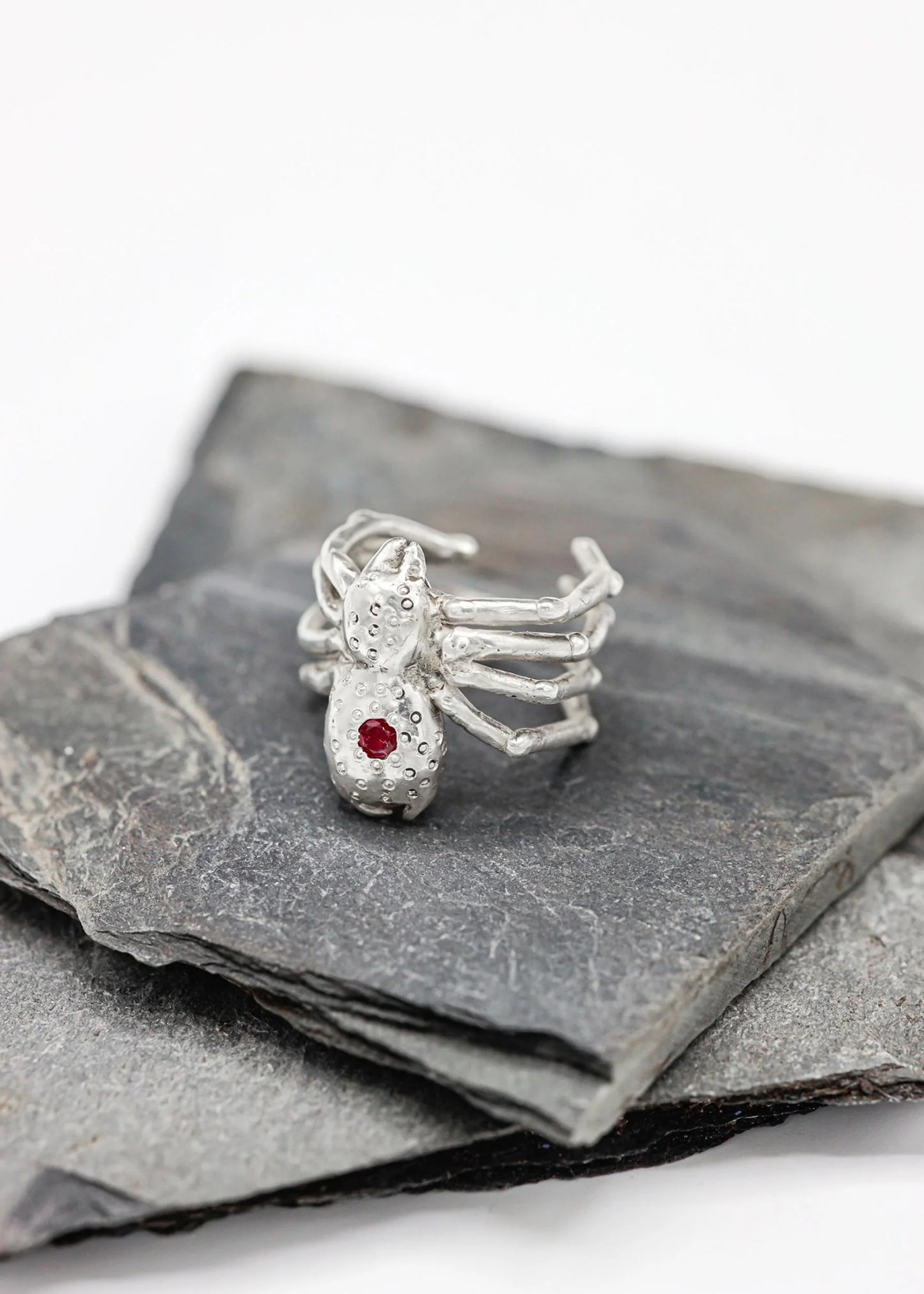 Maxx Jewels Ring #6 ’Tetteh Anansi’ spider ring
