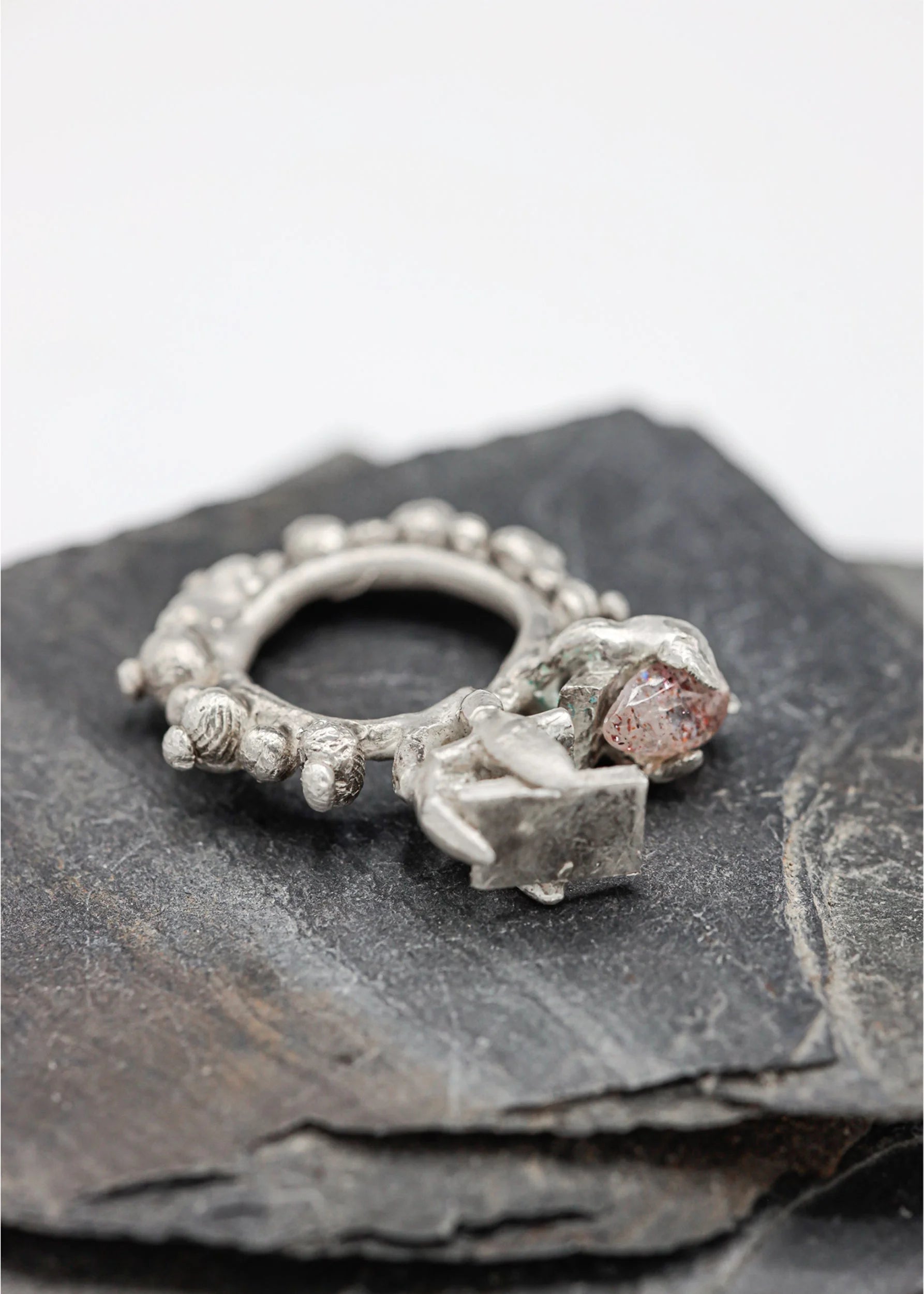 Maxx Jewels Ring #8 ’Shrapnel’