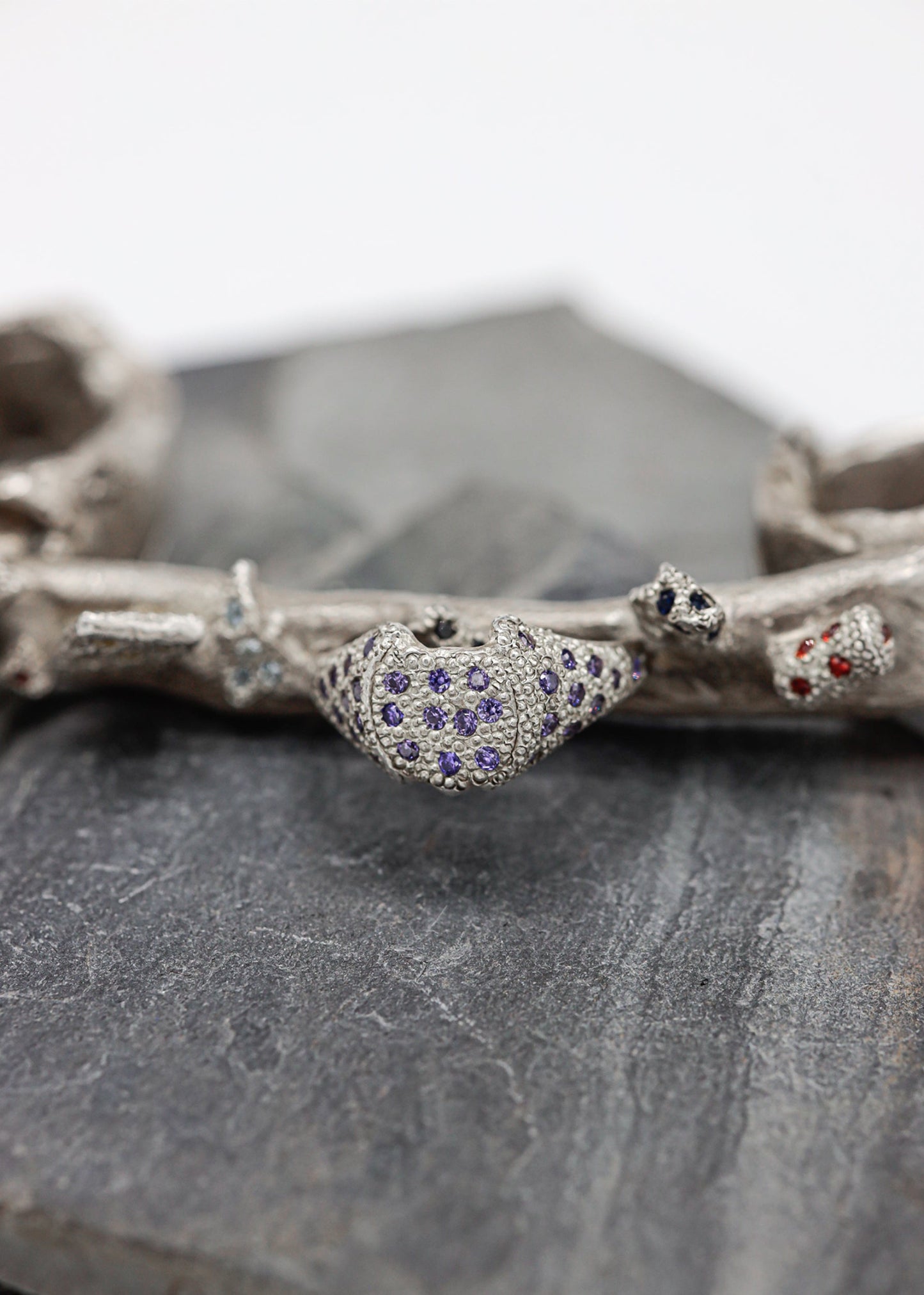 Maxx Jewels Ring #9 ’Dusty Knuckles’ Bizarre Bazaar