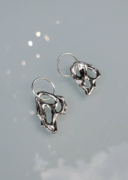 Mothmade Jewels Ripple earrings Bizarre Bazaar