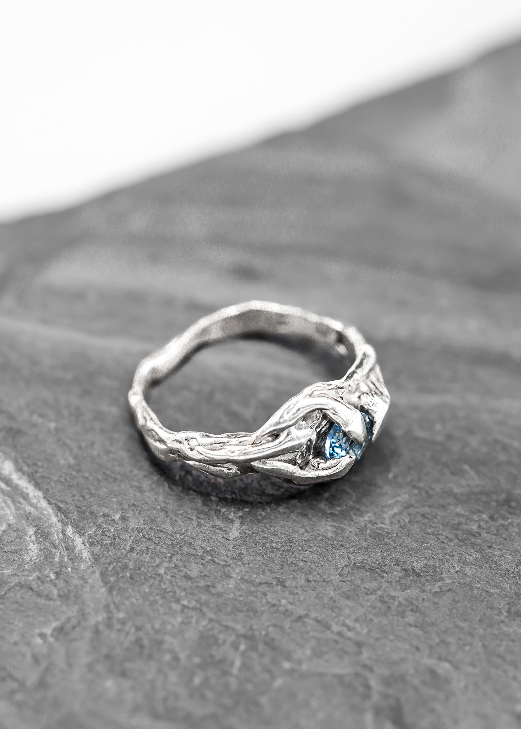 Venom Gemz Sky Horizon ring Bizarre Bazaar