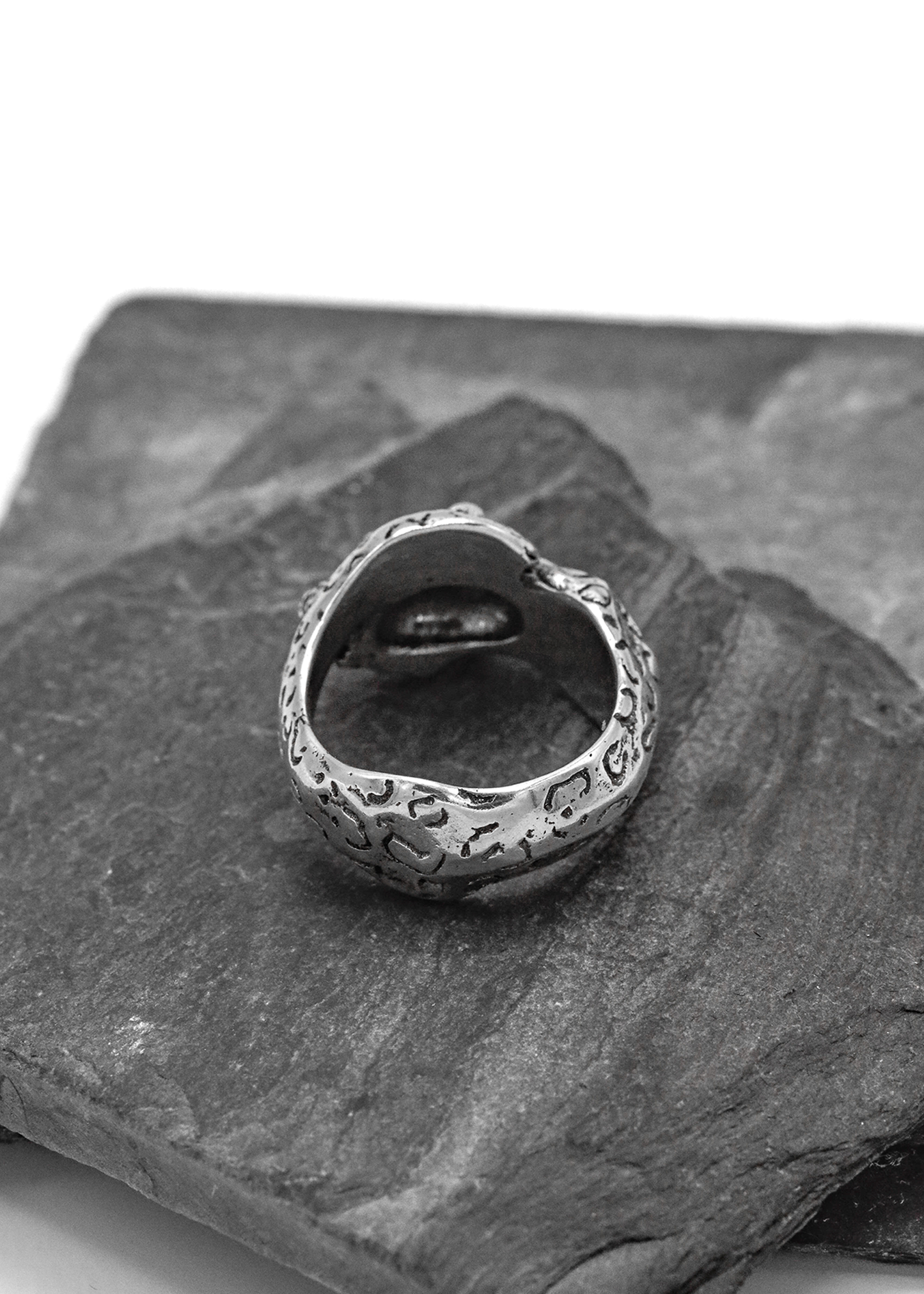 Nick Rule Sterling silver leopard ring with ruby eyes Bizarre Bazaar