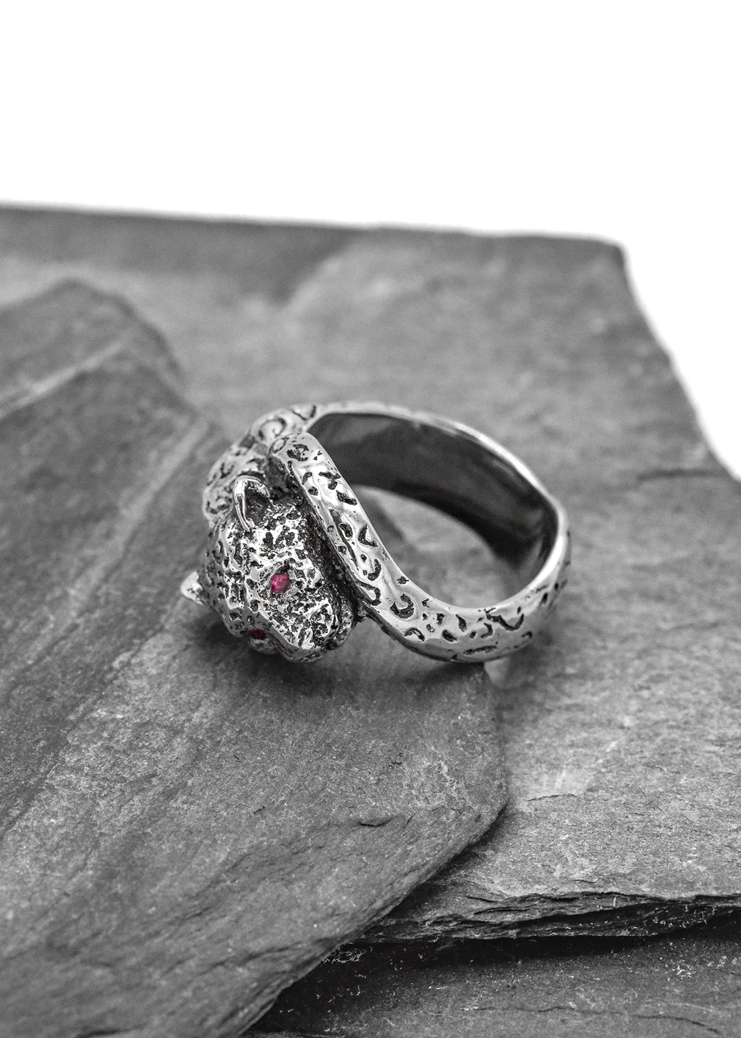 Nick Rule Sterling silver leopard ring with ruby eyes Bizarre Bazaar