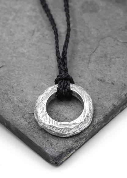 EDP Metals Textured loop necklace Bizarre Bazaar