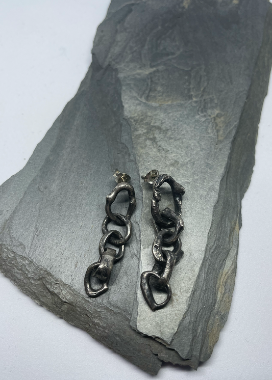 M.V.H Jewellery Unearthed Chain Earrings